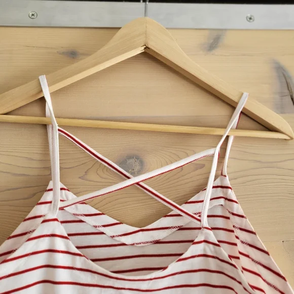 Universal Threads Red Striped Cami Tank with Criss Cross Back, size S, NWOT - Picture 4 of 5